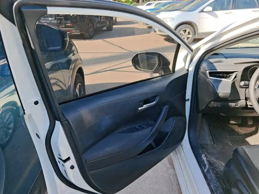 Toyota Corolla — миниатюра 7