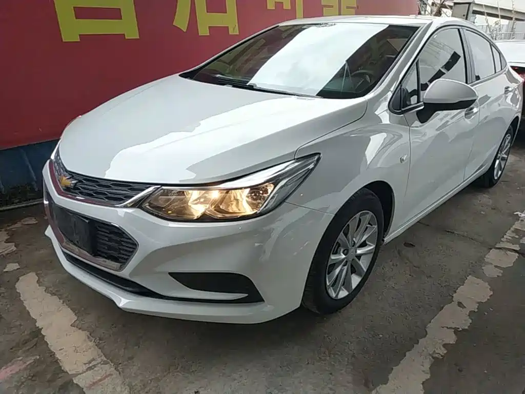 Chevrolet Cruze — миниатюра 2