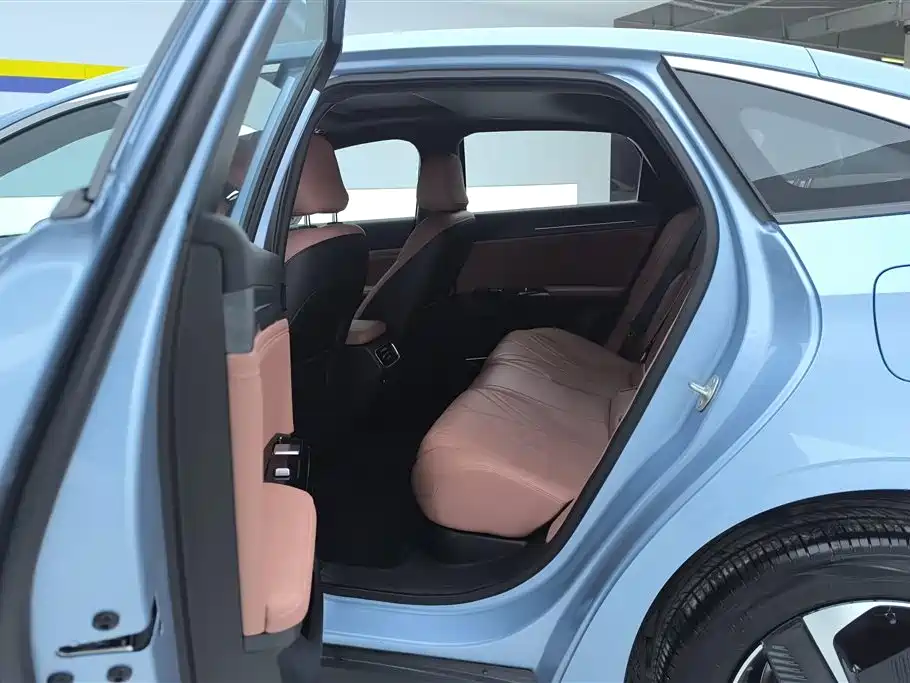 GEELY GALAXY GALAXY L6