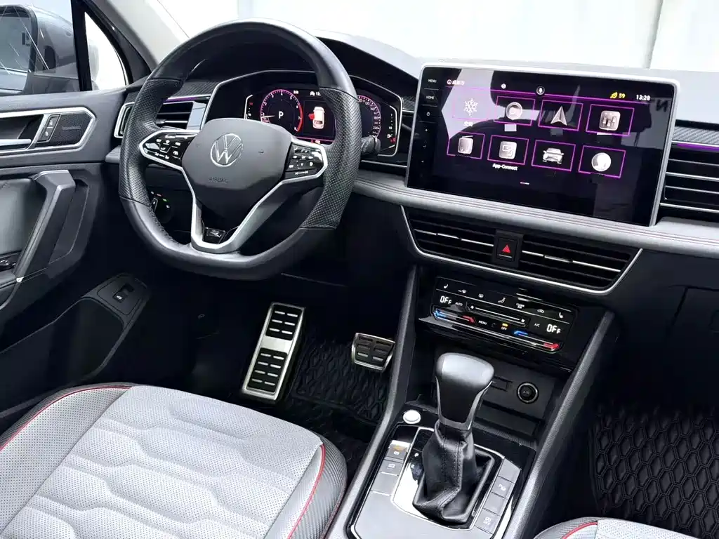 Volkswagen Tiguan L — миниатюра 4