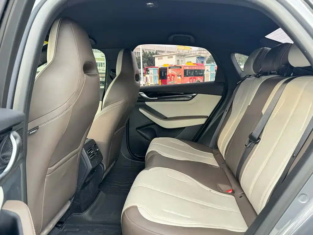 BYD Qin PLUS — миниатюра 6