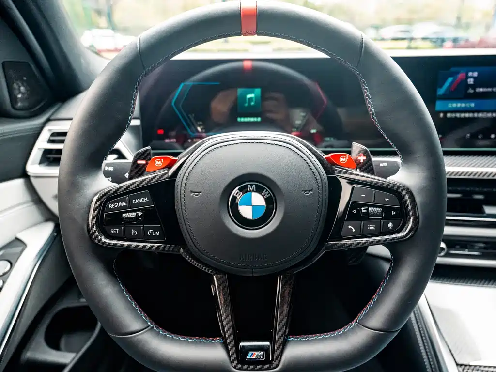 BMW M3 — миниатюра 11
