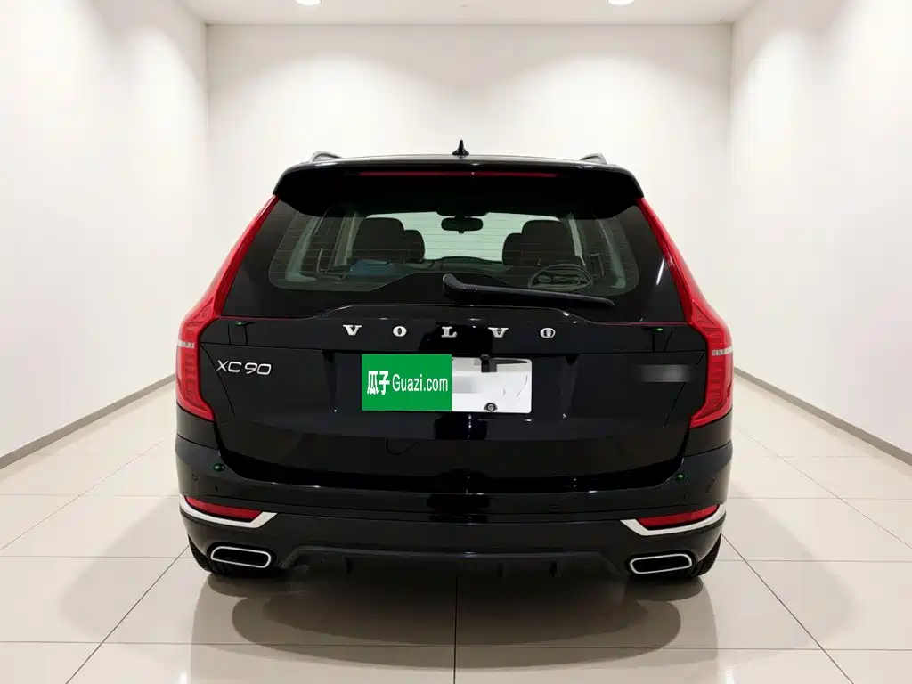 Volvo XC90 — миниатюра 5