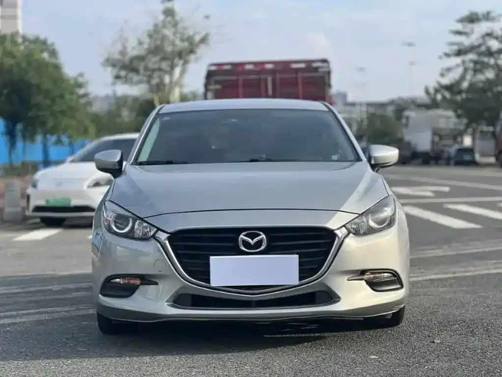 Mazda 3 Axela — миниатюра 2