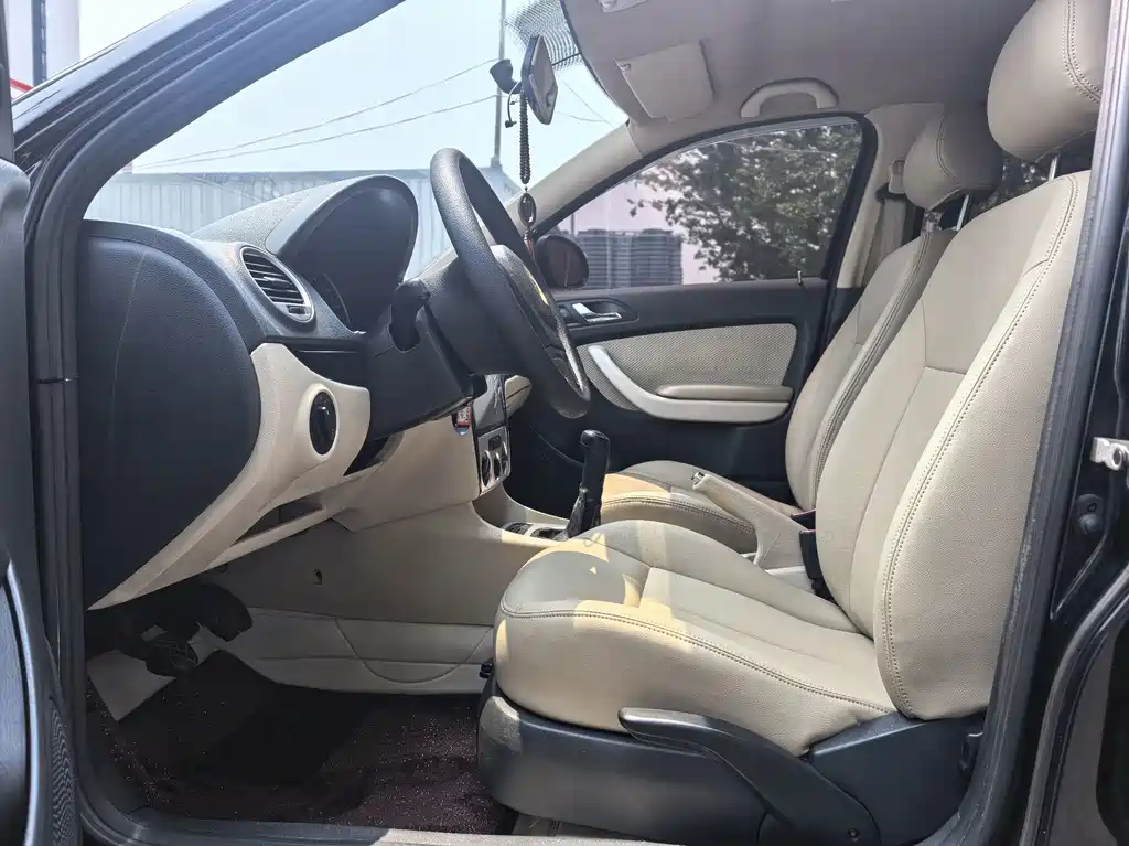 Volkswagen Lavida — миниатюра 4