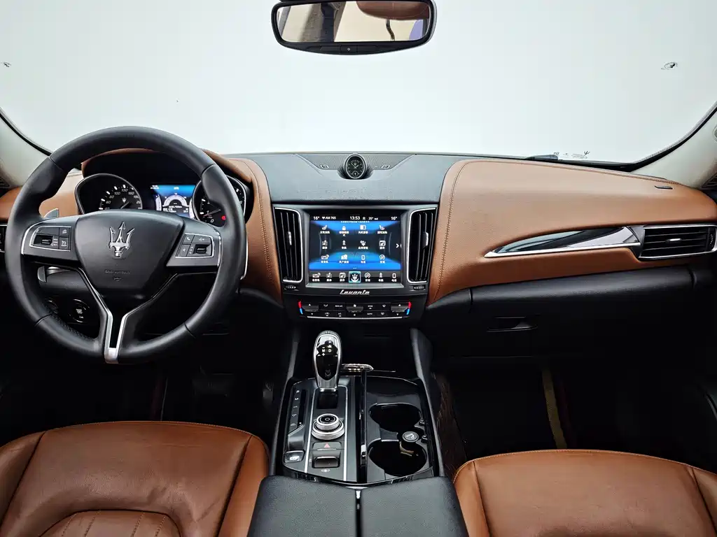 Maserati Levante — миниатюра 6