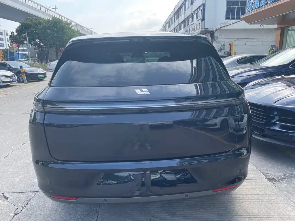 Li Auto IDEAL L7