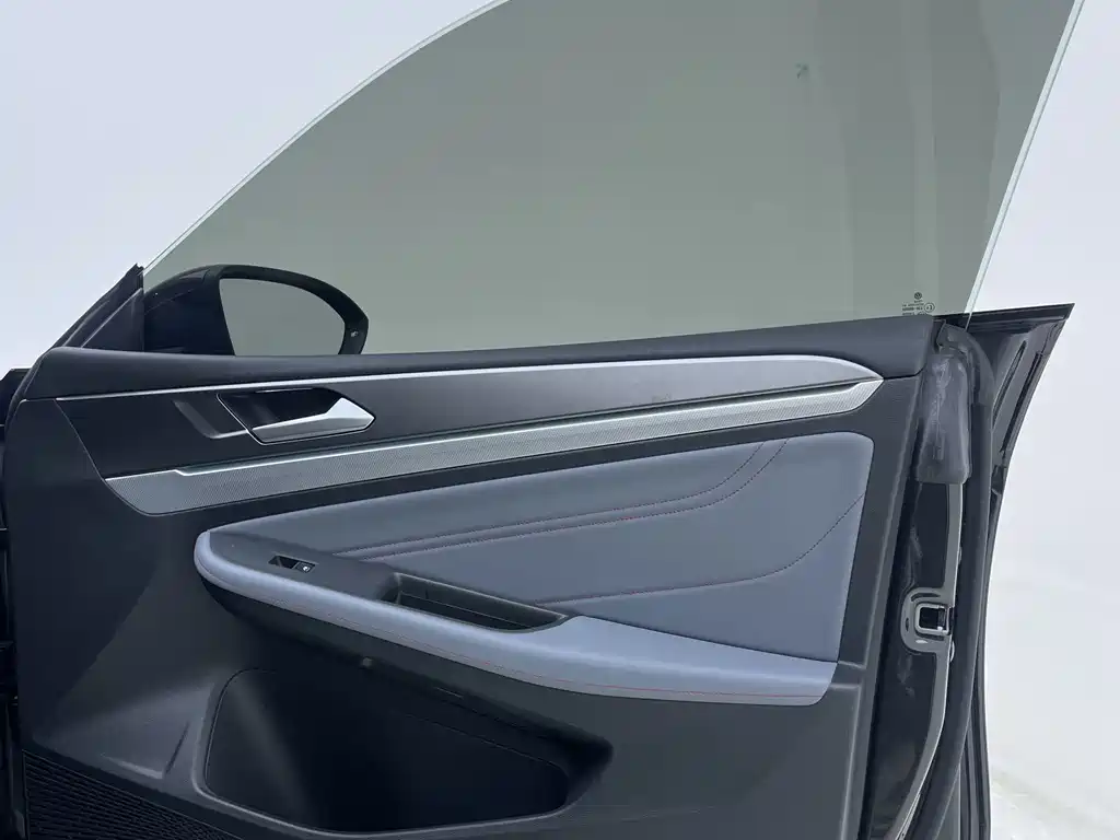 Volkswagen Lamando — миниатюра 19