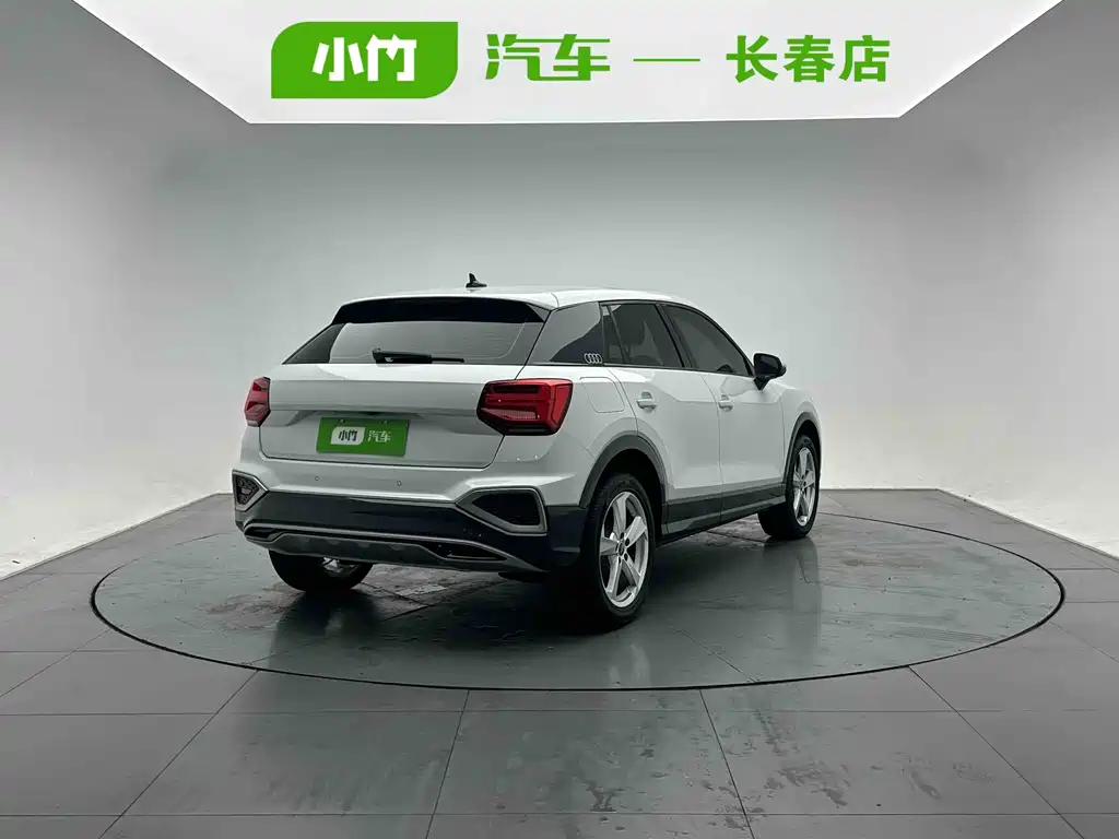Audi Q2L — миниатюра 6