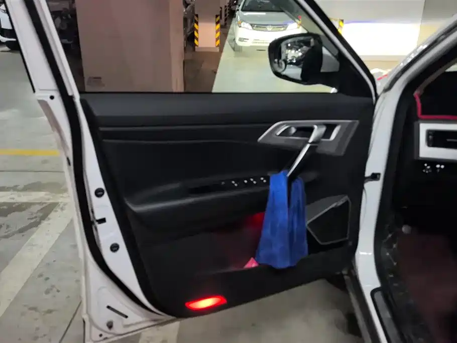 GEELY AUTOMOBILE BOYUE