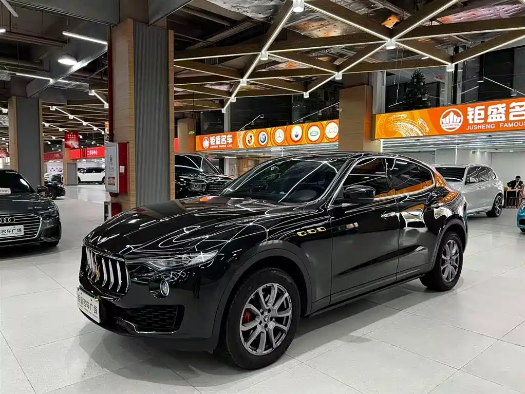 MASERATI LEVANTE