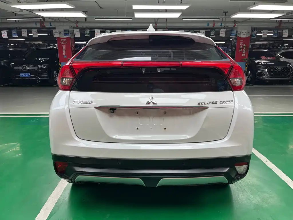 Mitsubishi Eclipse Cross — миниатюра 6