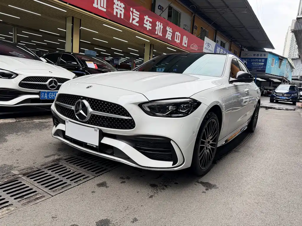 Mercedes-Benz C-Class 2023
