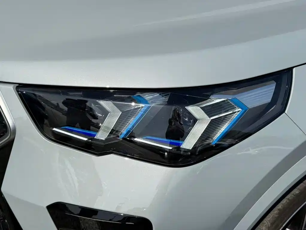 BMW X2 (Import) — миниатюра 7