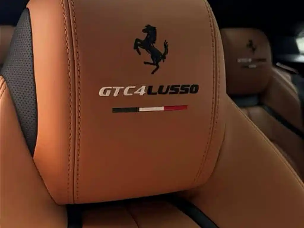 Ferrari GTC4Lusso 2016 6.3L V12