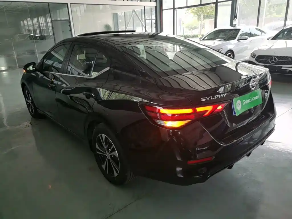 Nissan Sylphy — миниатюра 5