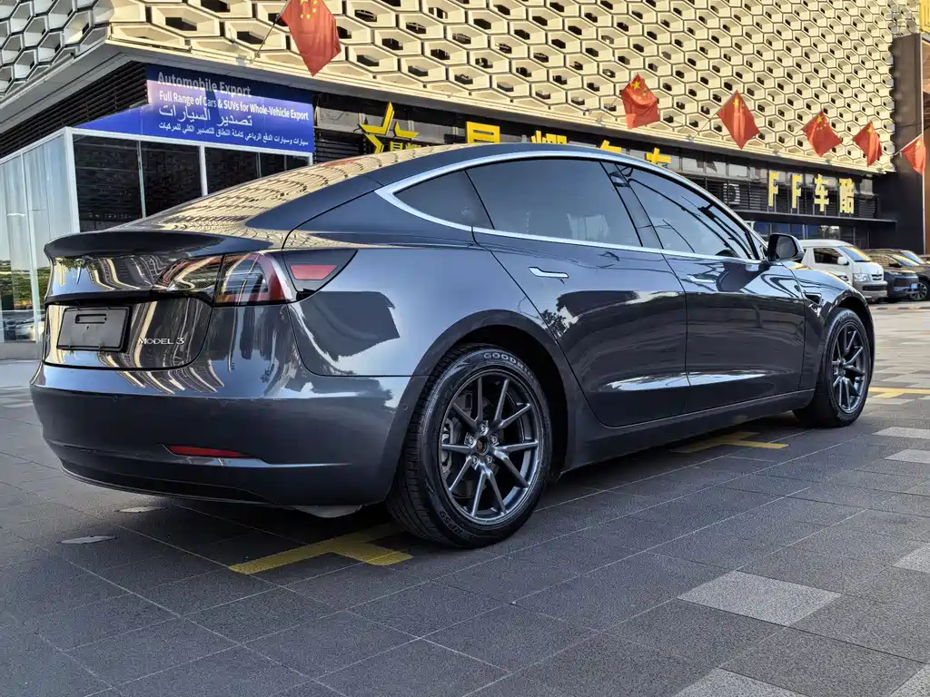 Tesla Model 3 — фотографии объявления, Фото 7