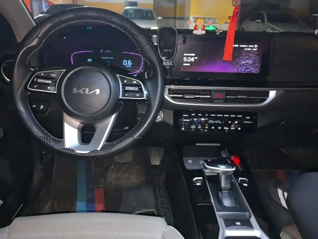 Kia K3 — миниатюра 13