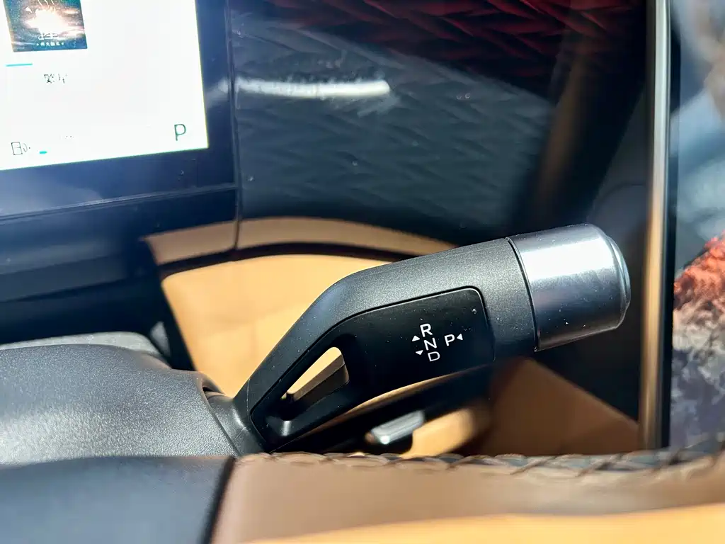 GEELY GALAXY GALAXY L7