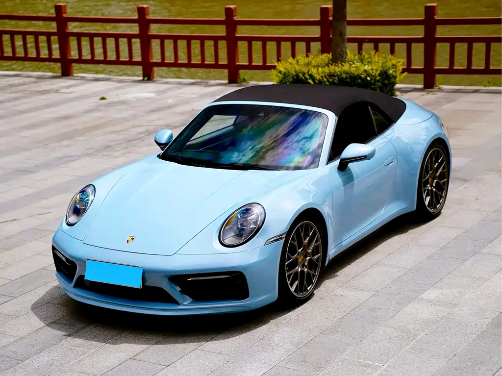 Porsche 911 2021