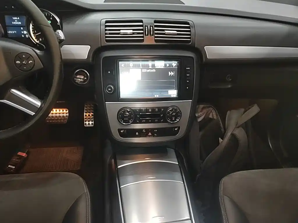 Mercedes-Benz R-Class — миниатюра 13