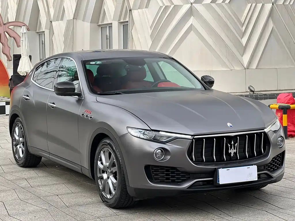 MASERATI LEVANTE