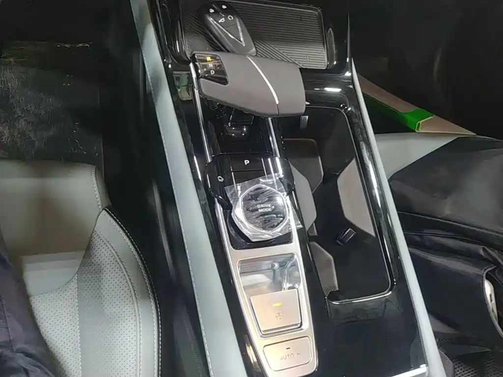 Changan Ruicheng PLUS — миниатюра 14