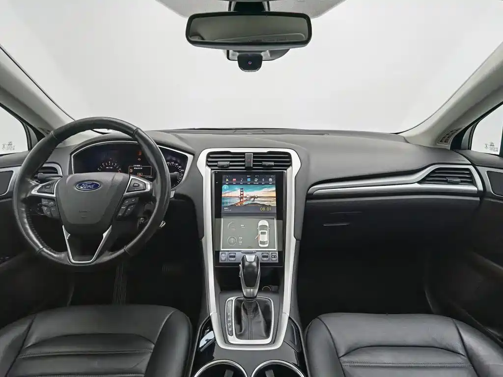 Ford Mondeo — миниатюра 5