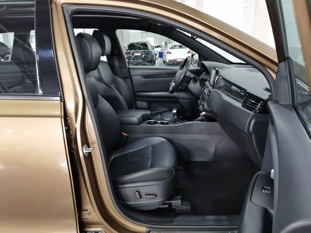 Kia KX7 — миниатюра 23