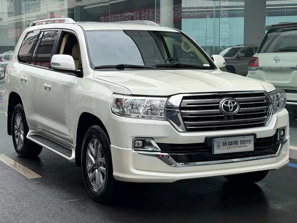 Toyota Land Cruiser 2016