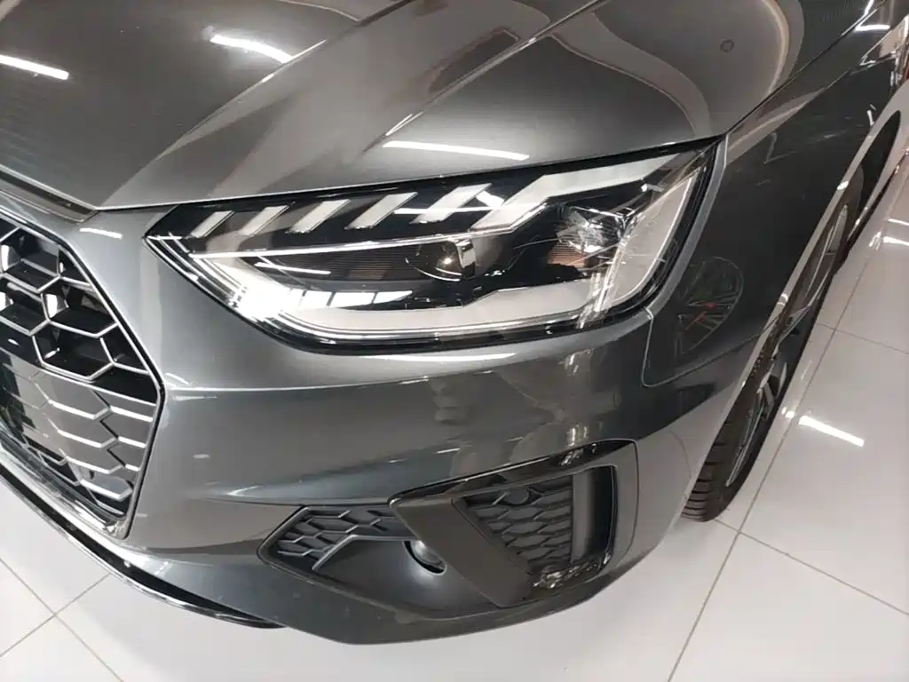 Audi A4L — миниатюра 24