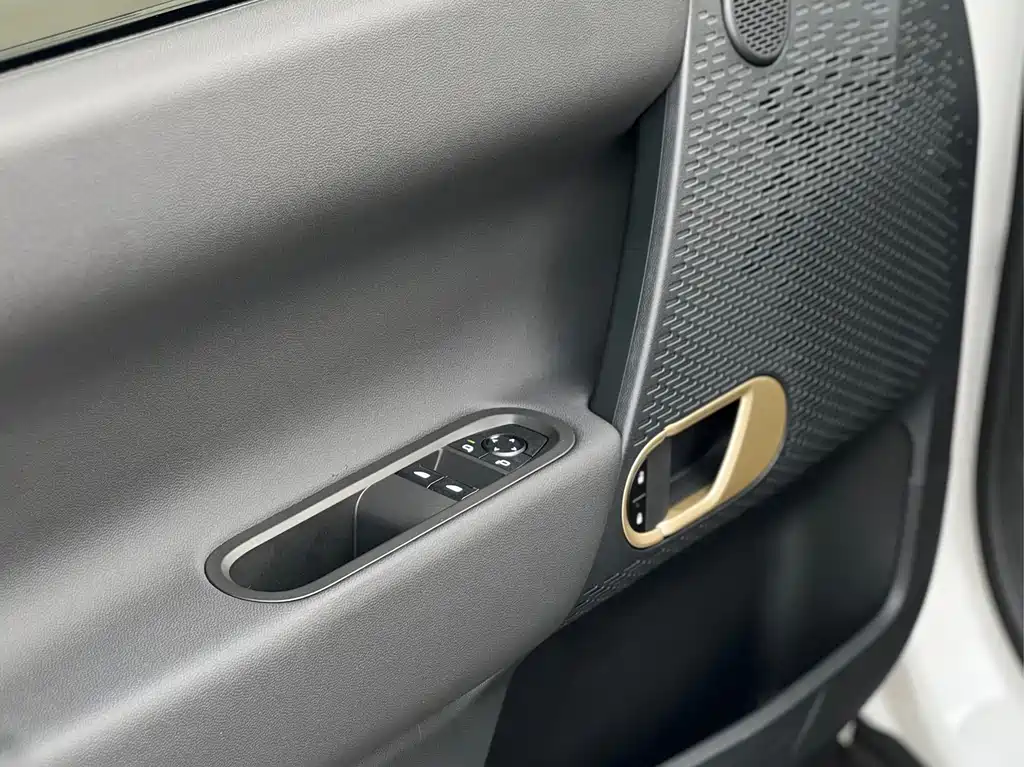 MINI ELECTRIC  COOPER