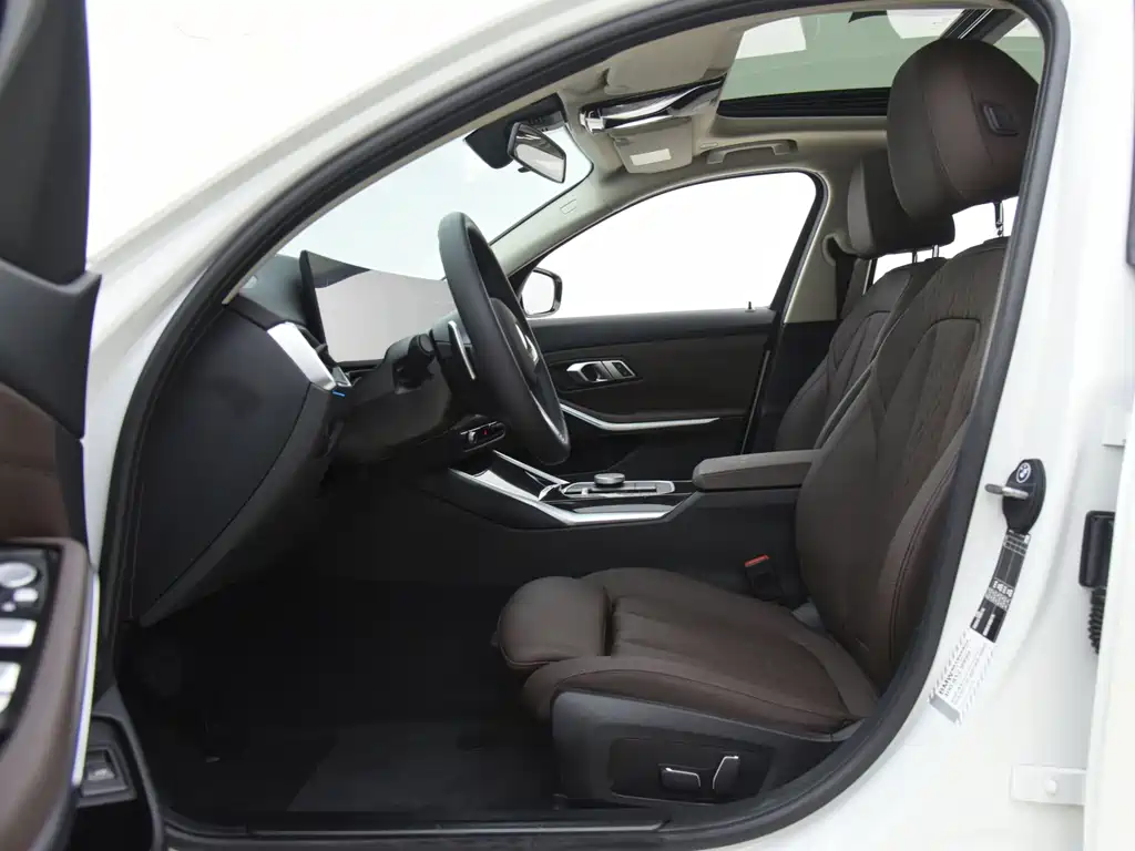 BMW 3 Series — миниатюра 4