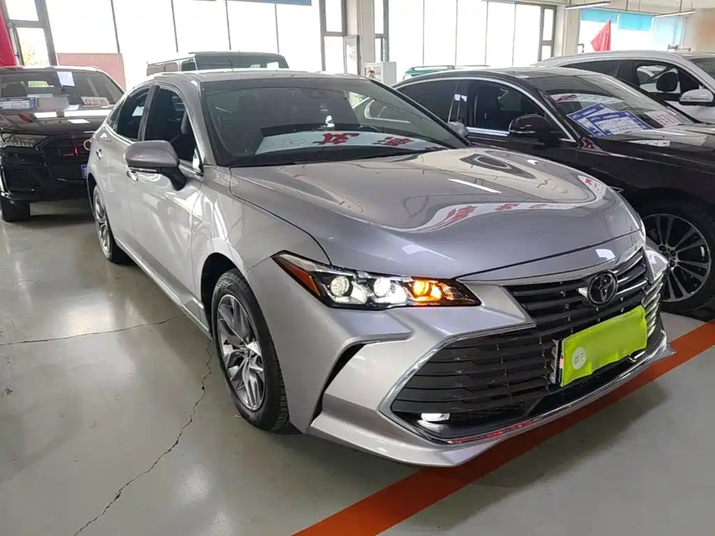 Toyota Avalon — миниатюра 4
