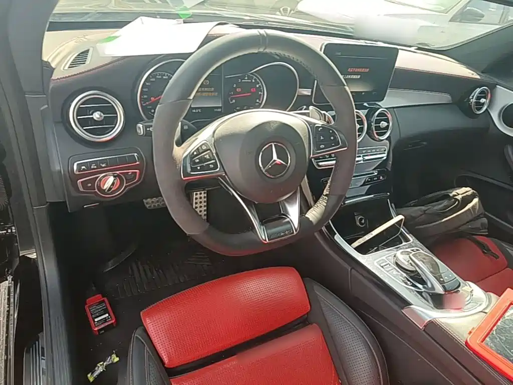 Mercedes-Benz C-Class AMG — миниатюра 11