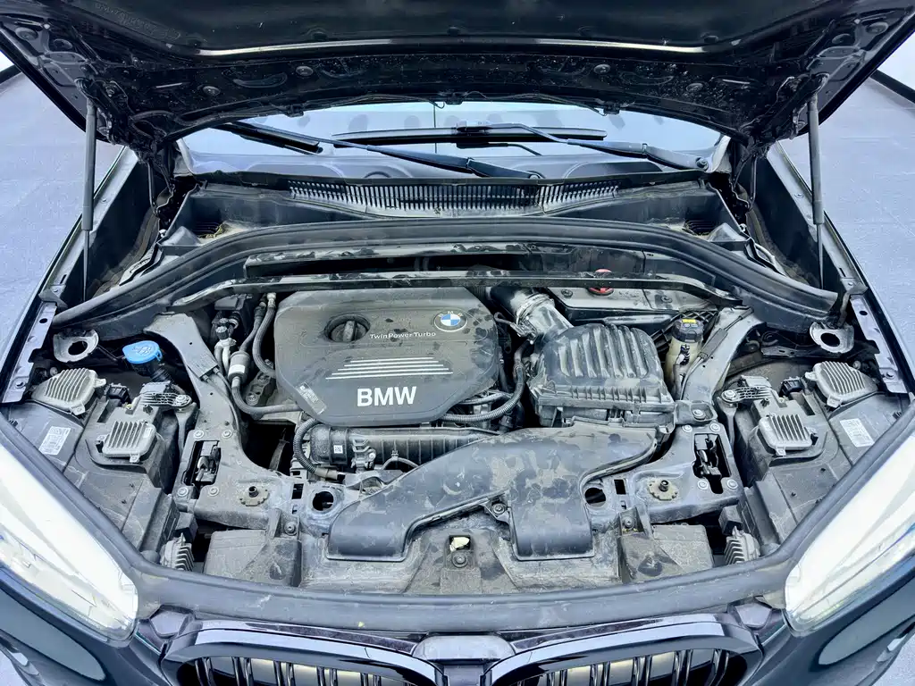 BMW X1 — миниатюра 10