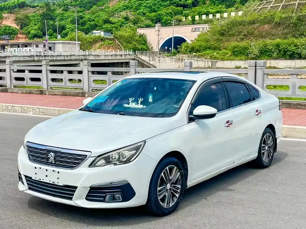 Peugeot 308 2018