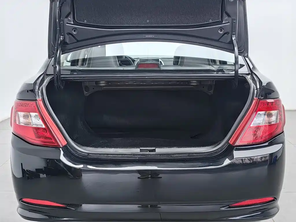 BYD F3 — миниатюра 16