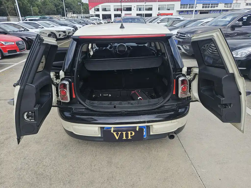 MINI Mini Clubman — миниатюра 12