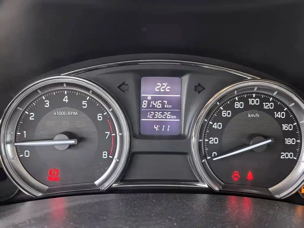 Suzuki Alivio — миниатюра 8