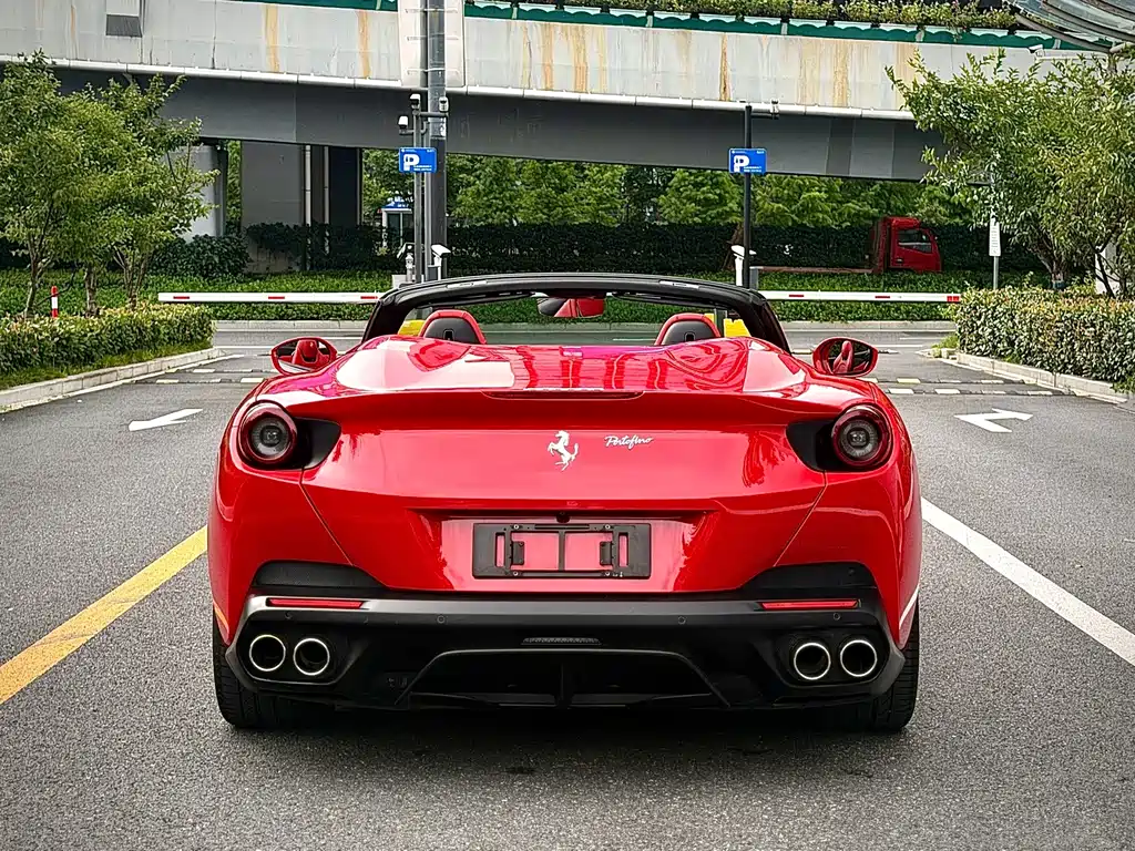 Ferrari Portofino — миниатюра 4
