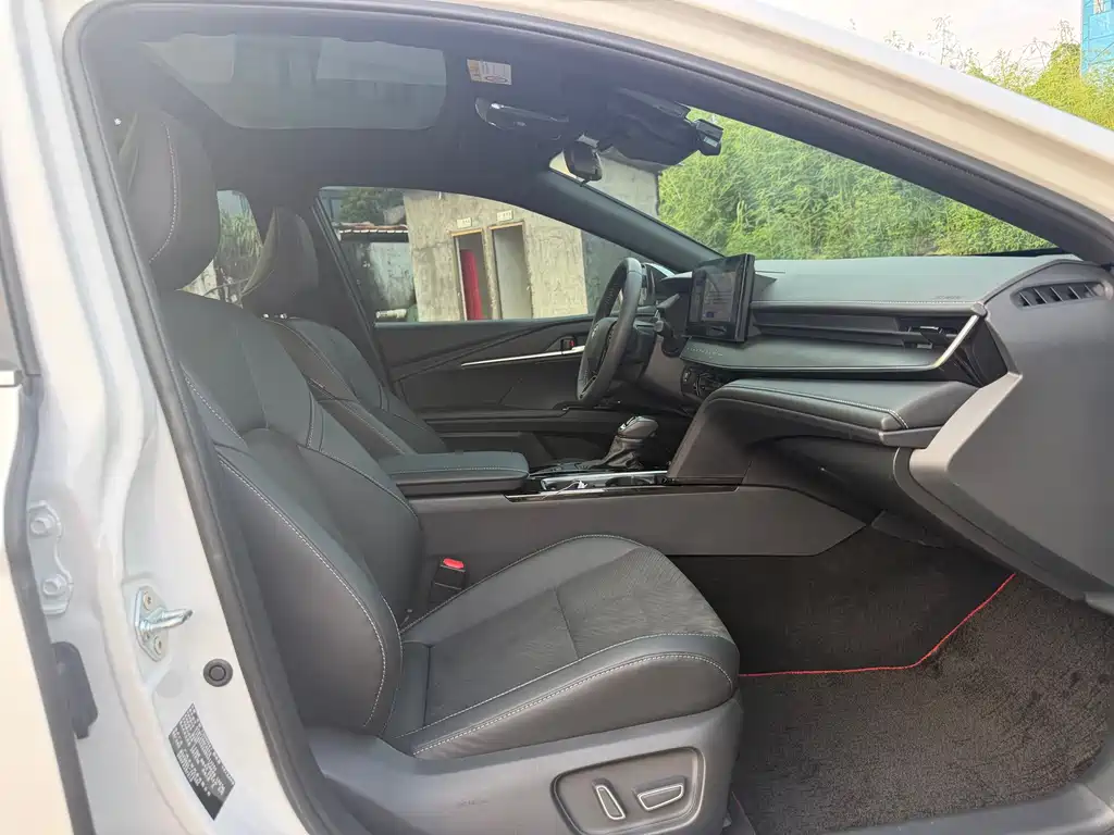 Toyota Camry — миниатюра 10