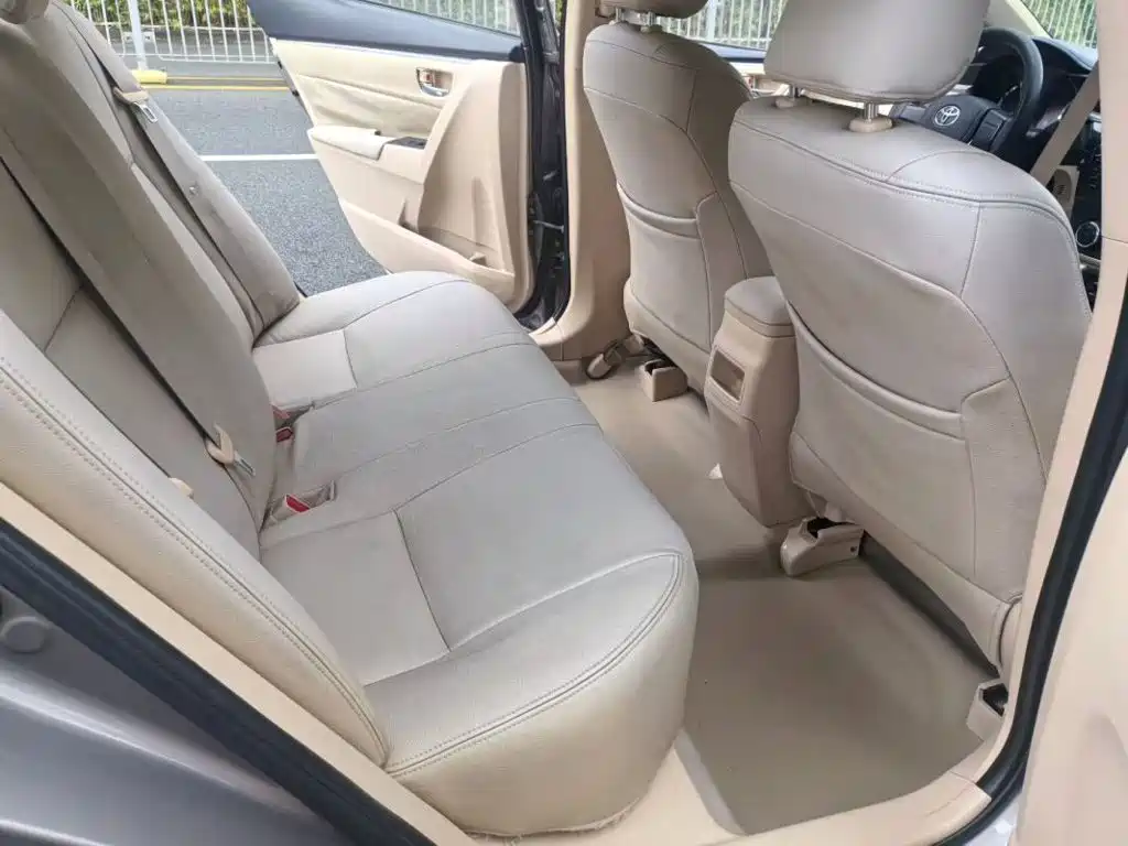 Toyota Corolla — миниатюра 4