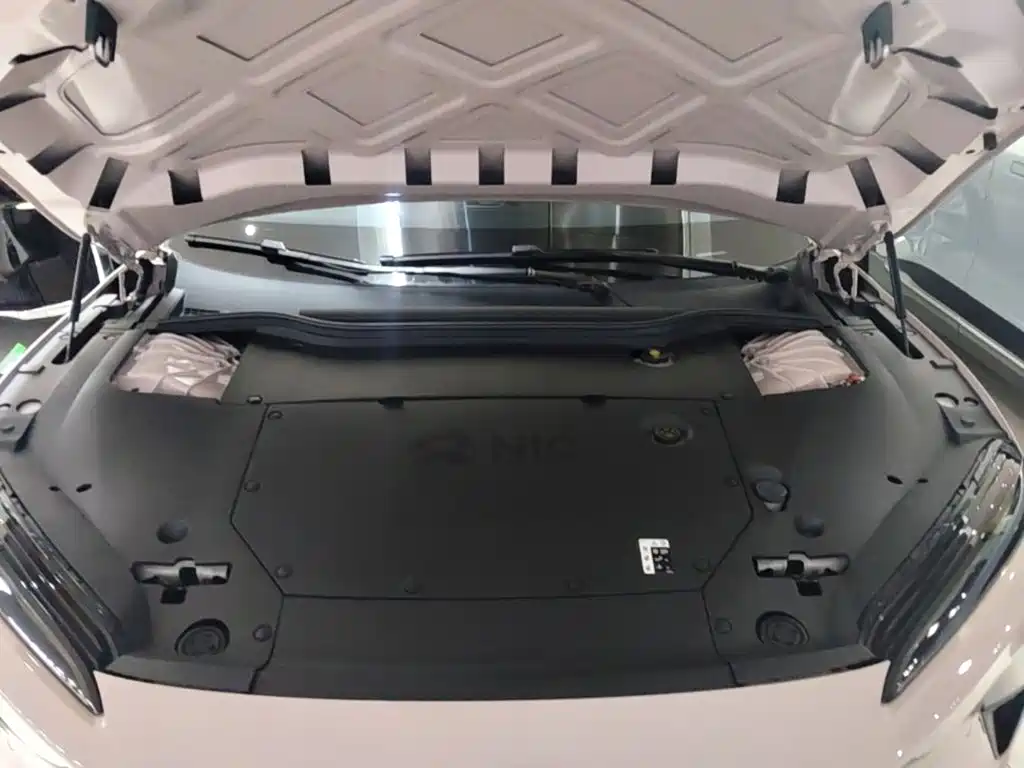 NIO ET5 — миниатюра 20