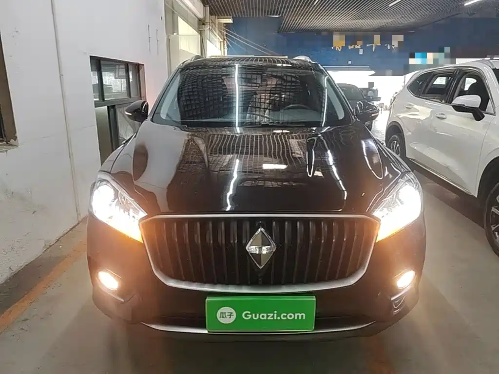 Borgward BX7 — миниатюра 3