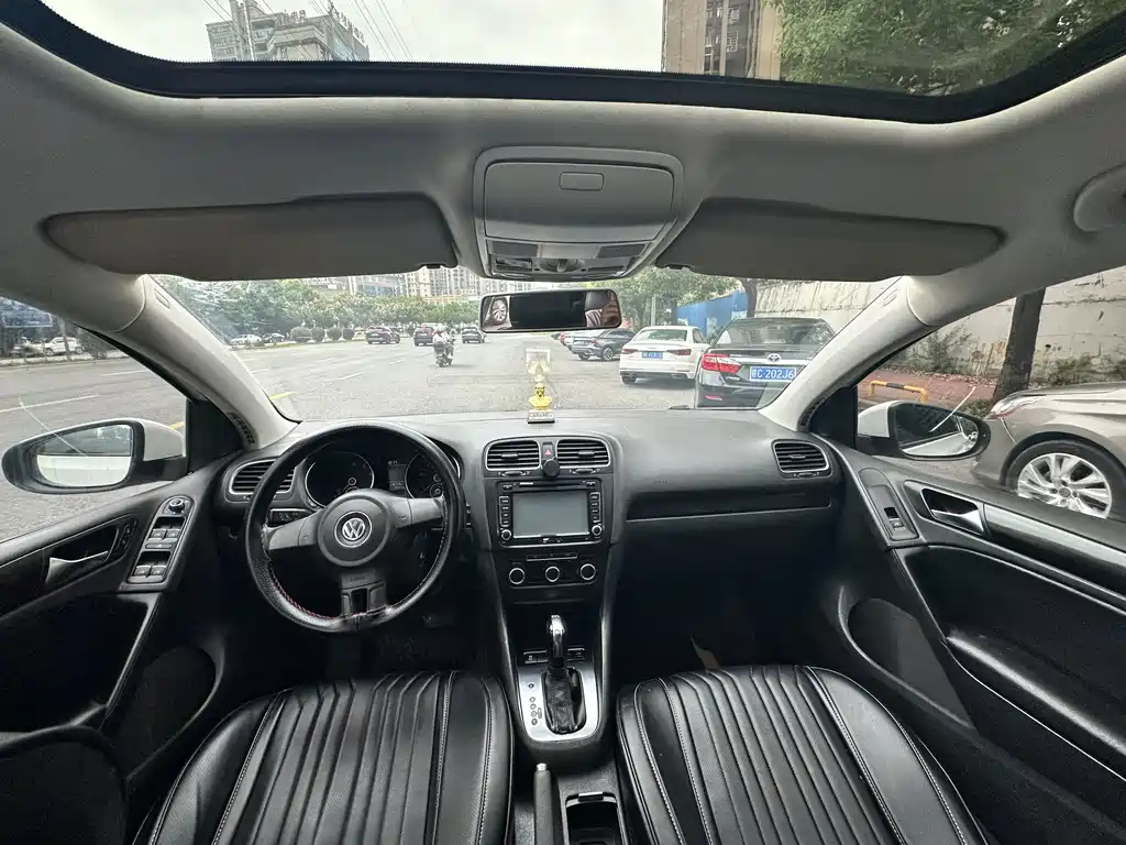 Volkswagen Golf — миниатюра 6