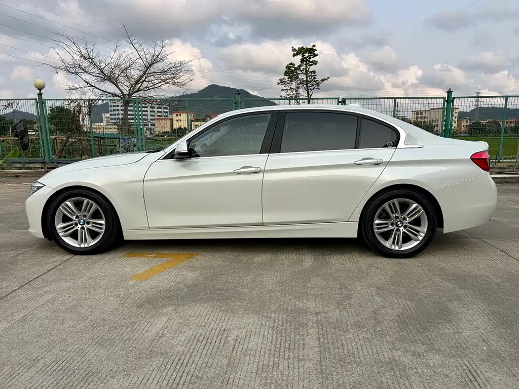 BMW 3 Series — миниатюра 5