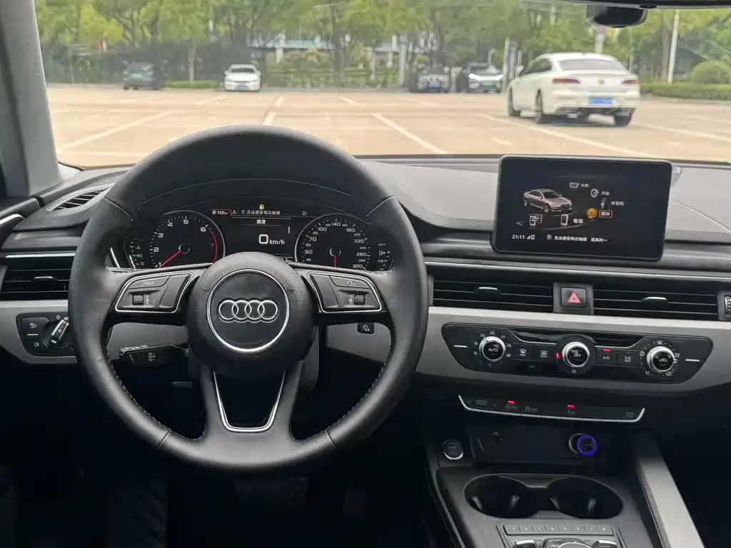 AUDI  A4L