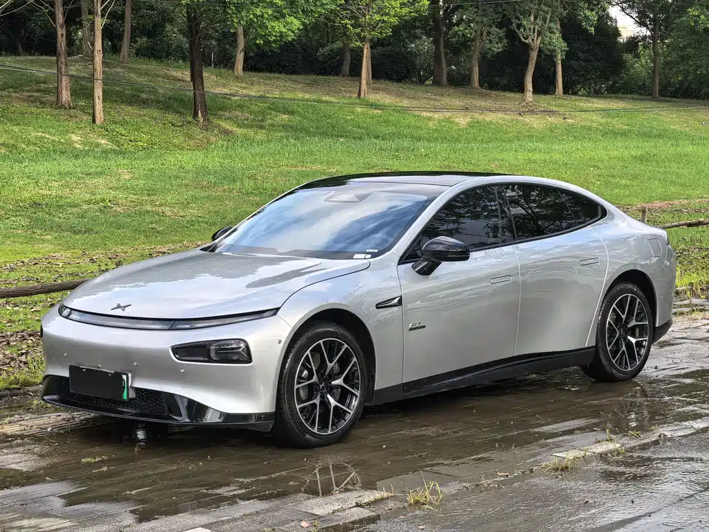 XPeng P7 — миниатюра 4