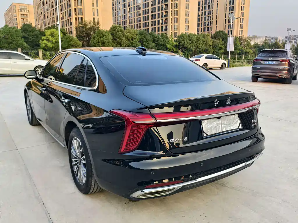 Hongqi Hongqi H5 — миниатюра 5